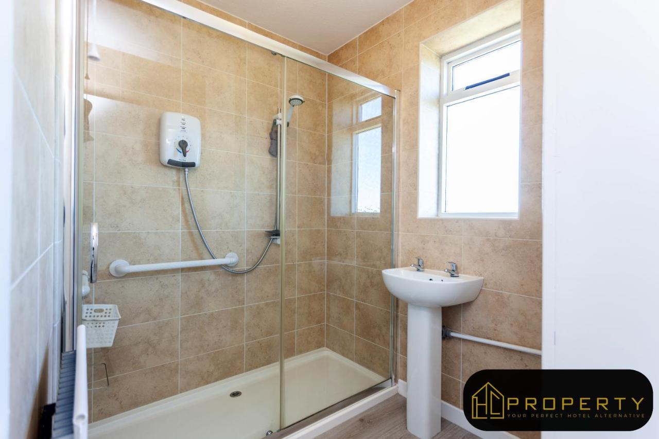 H C Property - Mountford - Contractors, Families And Couples Welcome Durham Eksteriør bilde